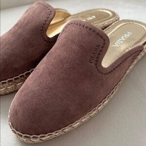 New PRADA Suede & Raffia Brown Mule